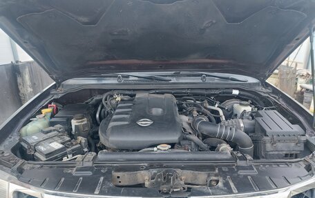 Nissan Navara (Frontier), 2011 год, 1 850 000 рублей, 2 фотография