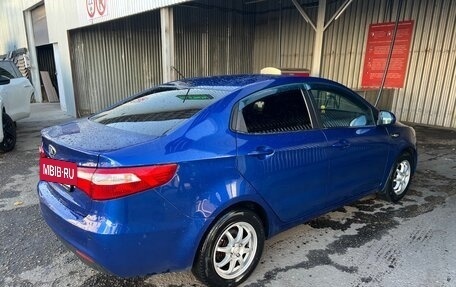 KIA Rio III рестайлинг, 2011 год, 530 000 рублей, 2 фотография
