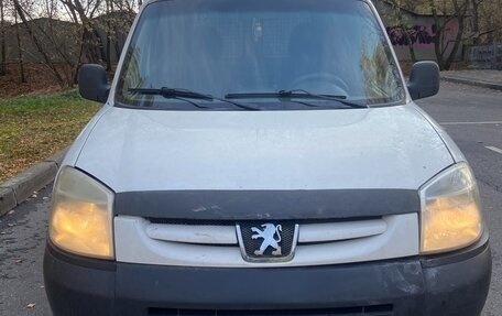 Peugeot Partner II рестайлинг 2, 2010 год, 295 000 рублей, 8 фотография