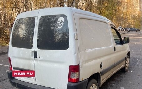 Peugeot Partner II рестайлинг 2, 2010 год, 295 000 рублей, 5 фотография