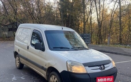 Peugeot Partner II рестайлинг 2, 2010 год, 295 000 рублей, 7 фотография
