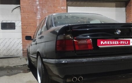 BMW 5 серия, 1992 год, 610 000 рублей, 9 фотография