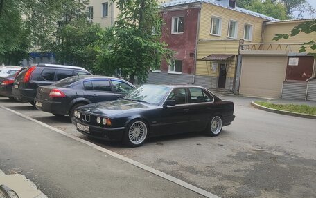 BMW 5 серия, 1992 год, 610 000 рублей, 15 фотография