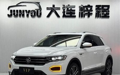 Volkswagen T-Roc I, 2022 год, 1 745 000 рублей, 1 фотография