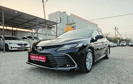 Toyota Camry, 2021 год, 2 999 000 рублей, 1 фотография