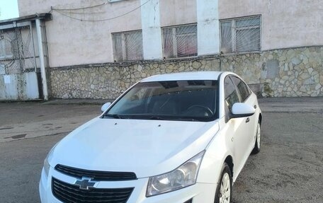 Chevrolet Cruze II, 2012 год, 600 000 рублей, 3 фотография