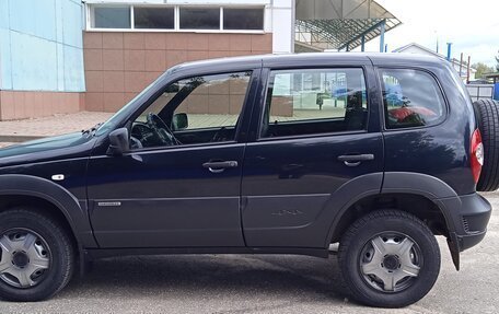 Chevrolet Niva I рестайлинг, 2016 год, 650 000 рублей, 4 фотография