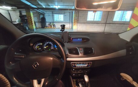 Renault Megane III рестайлинг, 2012 год, 645 000 рублей, 2 фотография