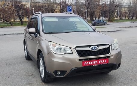 Subaru Forester, 2014 год, 1 400 000 рублей, 4 фотография