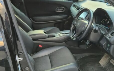 Honda Vezel, 2018 год, 1 790 000 рублей, 8 фотография