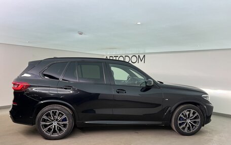 BMW X5, 2018 год, 5 950 000 рублей, 6 фотография