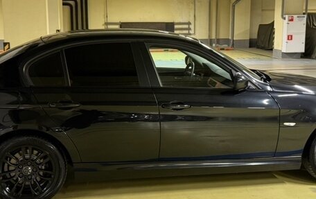 BMW 3 серия, 2009 год, 1 400 000 рублей, 3 фотография
