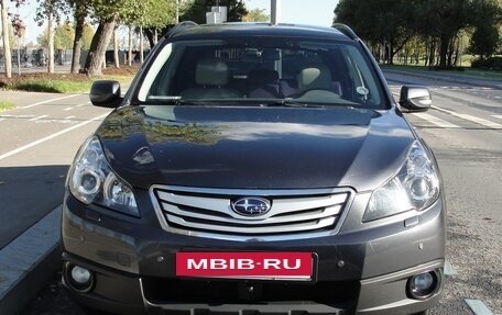 Subaru Outback IV рестайлинг, 2011 год, 1 465 000 рублей, 2 фотография