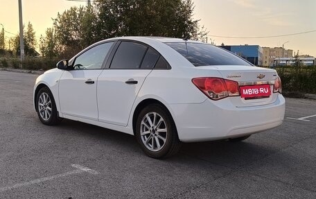 Chevrolet Cruze II, 2013 год, 750 000 рублей, 3 фотография