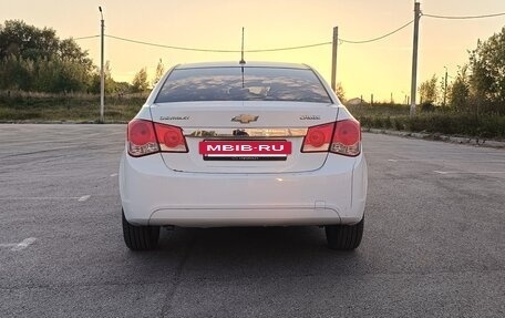 Chevrolet Cruze II, 2013 год, 750 000 рублей, 4 фотография