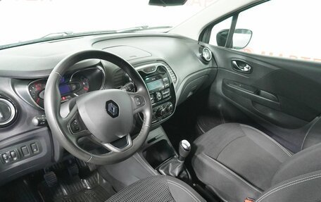 Renault Kaptur I рестайлинг, 2019 год, 1 700 000 рублей, 9 фотография