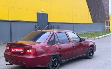 Daewoo Nexia I рестайлинг, 2009 год, 77 000 рублей, 2 фотография