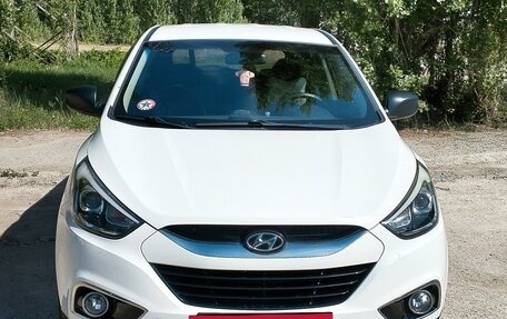 Hyundai ix35 I рестайлинг, 2014 год, 1 300 000 рублей, 2 фотография