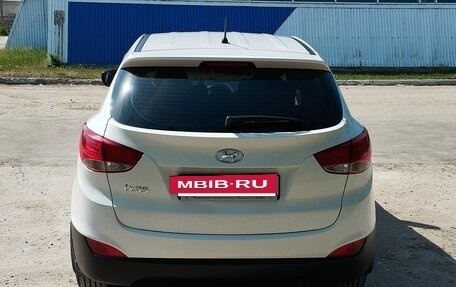 Hyundai ix35 I рестайлинг, 2014 год, 1 300 000 рублей, 6 фотография