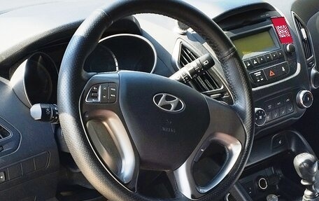 Hyundai ix35 I рестайлинг, 2014 год, 1 300 000 рублей, 9 фотография
