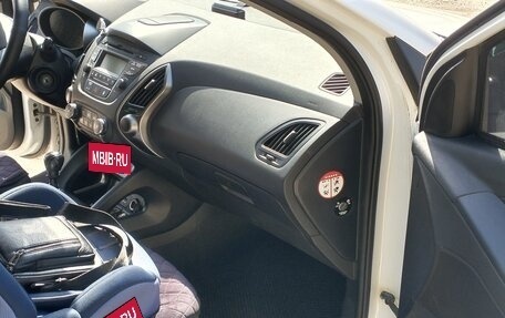 Hyundai ix35 I рестайлинг, 2014 год, 1 300 000 рублей, 14 фотография