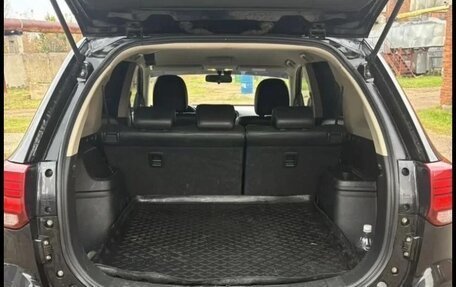 Mitsubishi Outlander III рестайлинг 3, 2016 год, 1 450 000 рублей, 8 фотография