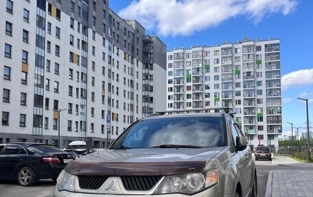 Mitsubishi Outlander III рестайлинг 3, 2008 год, 840 000 рублей, 1 фотография