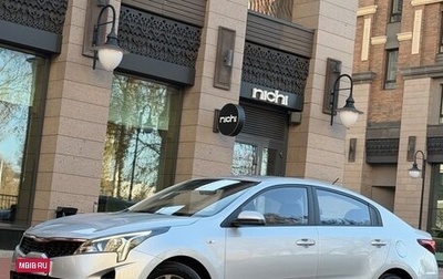 KIA Rio IV, 2021 год, 1 990 000 рублей, 1 фотография