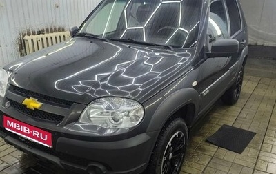 Chevrolet Niva I рестайлинг, 2017 год, 670 000 рублей, 1 фотография