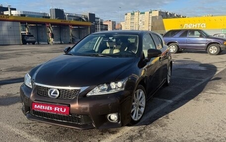 Lexus CT I рестайлинг, 2011 год, 1 599 000 рублей, 1 фотография