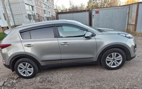 KIA Sportage IV рестайлинг, 2016 год, 1 850 000 рублей, 4 фотография