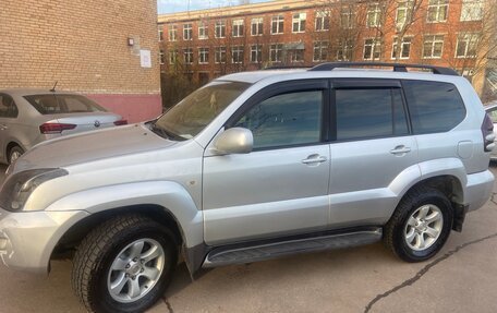 Toyota Land Cruiser Prado 120, 2008 год, 2 245 000 рублей, 5 фотография