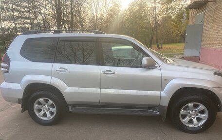 Toyota Land Cruiser Prado 120, 2008 год, 2 245 000 рублей, 8 фотография