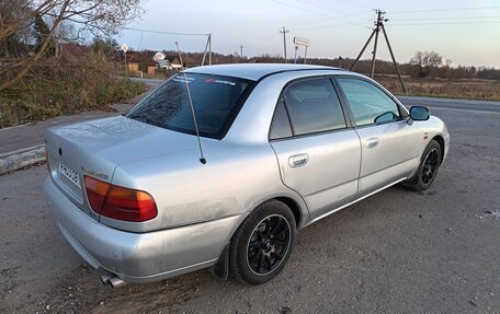 Mitsubishi Carisma I, 1998 год, 235 000 рублей, 4 фотография