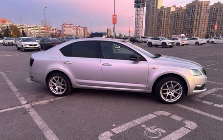 Skoda Octavia, 2018 год, 1 580 000 рублей, 3 фотография