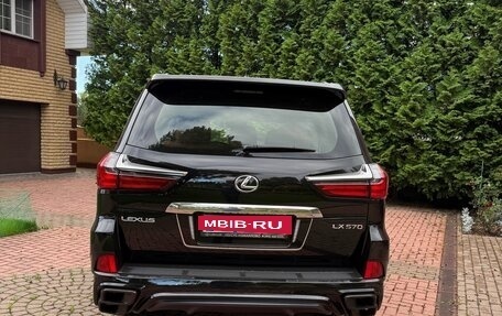 Lexus LX III, 2018 год, 10 800 000 рублей, 2 фотография
