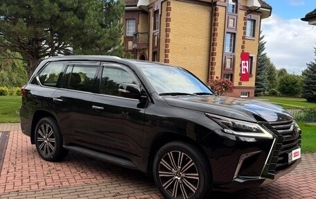 Lexus LX III, 2018 год, 10 800 000 рублей, 3 фотография