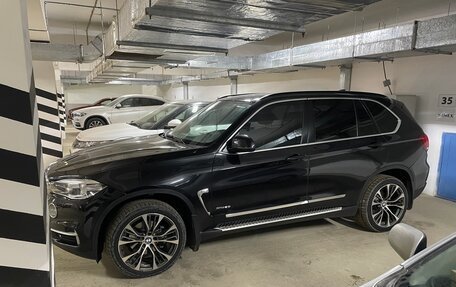 BMW X5, 2017 год, 3 800 000 рублей, 3 фотография