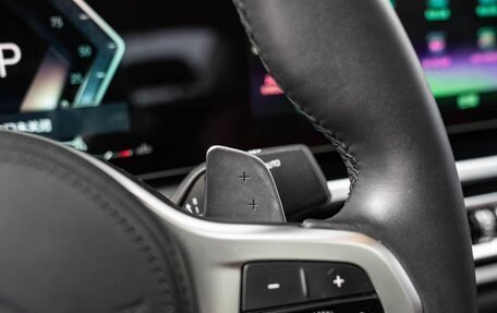 BMW 3 серия, 2023 год, 2 750 000 рублей, 16 фотография