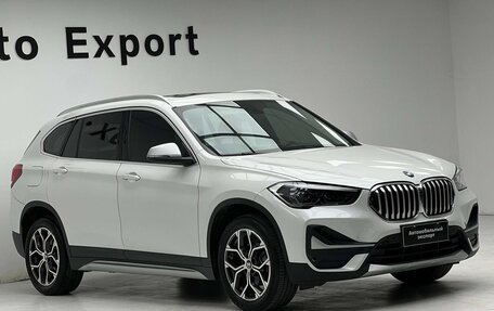 BMW X1, 2022 год, 1 810 000 рублей, 3 фотография