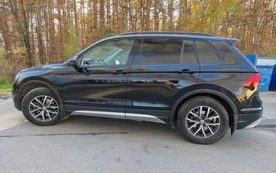 Volkswagen Tiguan II, 2019 год, 2 699 000 рублей, 1 фотография