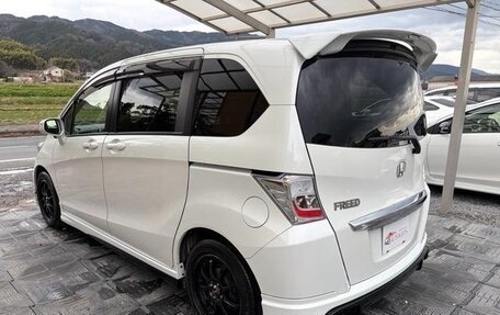 Honda Freed I, 2013 год, 830 000 рублей, 5 фотография