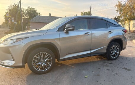 Lexus RX IV рестайлинг, 2020 год, 5 200 000 рублей, 4 фотография