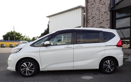 Honda Freed II, 2016 год, 1 180 000 рублей, 7 фотография
