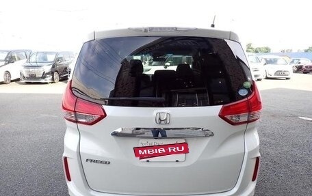 Honda Freed II, 2016 год, 1 180 000 рублей, 5 фотография