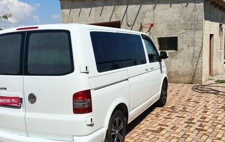 Volkswagen Transporter T5 рестайлинг, 2011 год, 1 450 000 рублей, 2 фотография