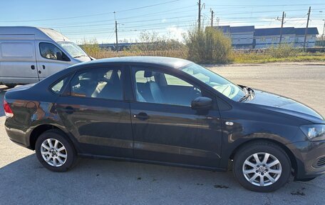 Volkswagen Polo VI (EU Market), 2013 год, 360 000 рублей, 3 фотография