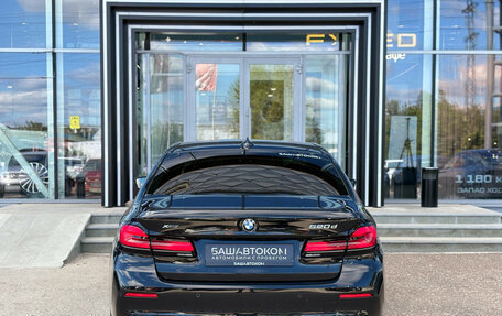 BMW 5 серия, 2021 год, 3 550 000 рублей, 5 фотография