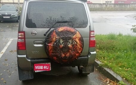 Nissan Kix, 2012 год, 600 000 рублей, 2 фотография