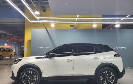 Peugeot 2008 II, 2023 год, 1 320 777 рублей, 4 фотография
